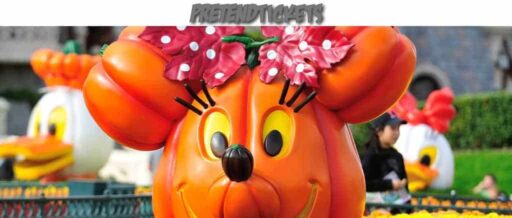 Disneyland Paris Halloween Minnie Mouse Pumpkin v1