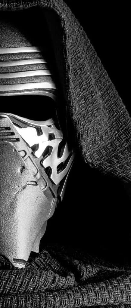 Galaxy's Edge - Kylo Ren v2 - Vertical