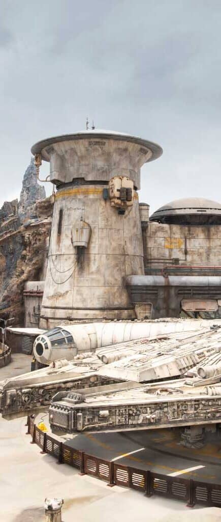 Galaxy's Edge - Millennium Falcon - Vertical