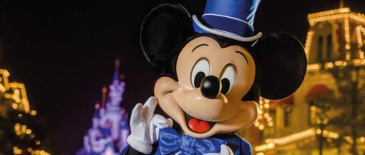 Disneyland Paris Mickey Mouse on Mani Street